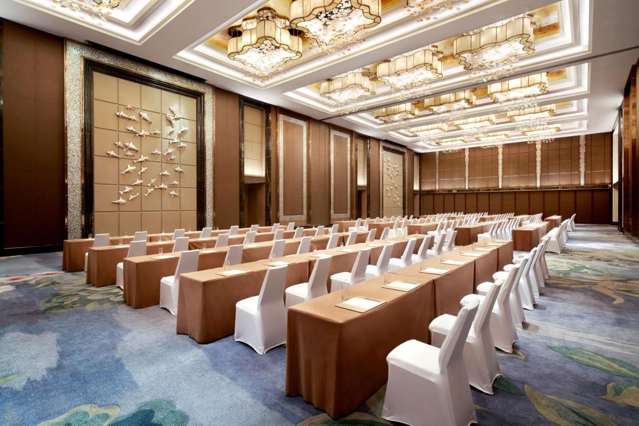 Sheraton Hotel 5*