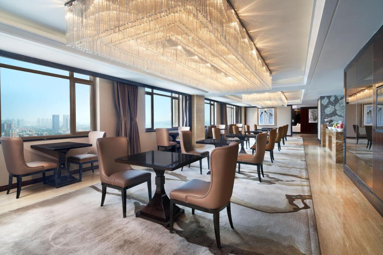 Sheraton Hotel 5*